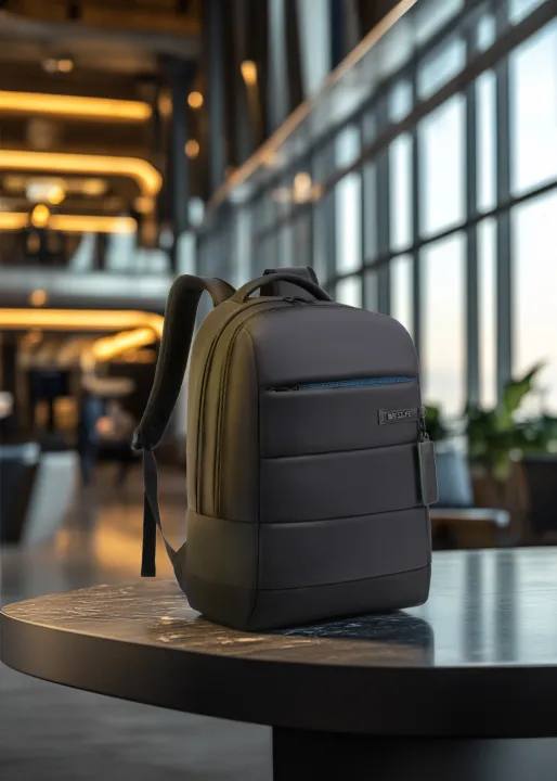 حقيبة عالية الجودة  وتتميز بتصميم عصري (Urban style)